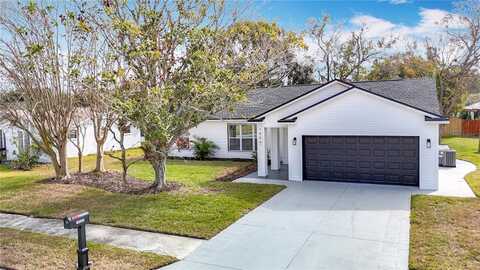7800 WILLOW BROOK COURT, HUDSON, FL 34667