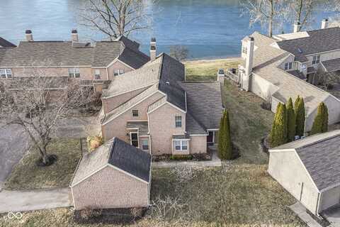 7414 Harbour Isle, Indianapolis, IN 46240