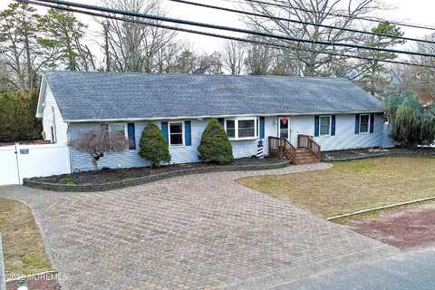 463 Cumberland Boulevard, Toms River, NJ 08757