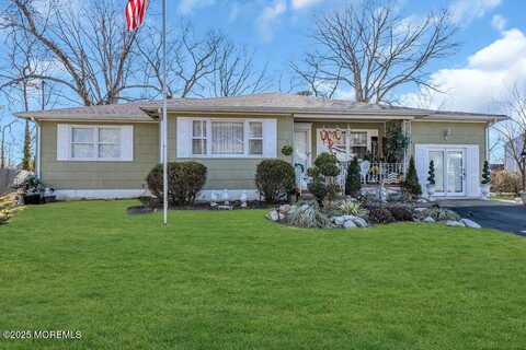 426 Shady Lane, Howell, NJ 07731