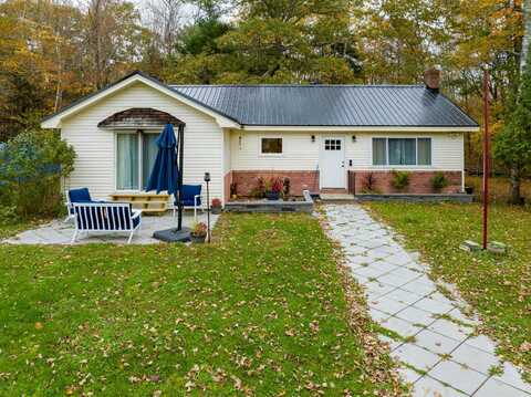 76 Lincolnville Road, Belmont, ME 04952