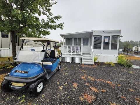 27 Ocean Park Road, Old Orchard Beach, ME 04064