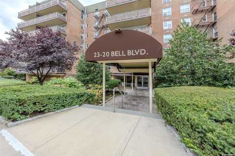 23-20 Bell Blvd, Bayside, NY 11360