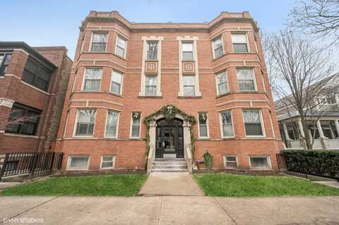 4043 N Hermitage Avenue, Chicago, IL 60613