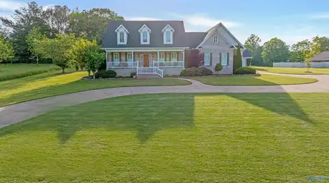 109 Caney Creek Drive, Rainsville, AL 35986