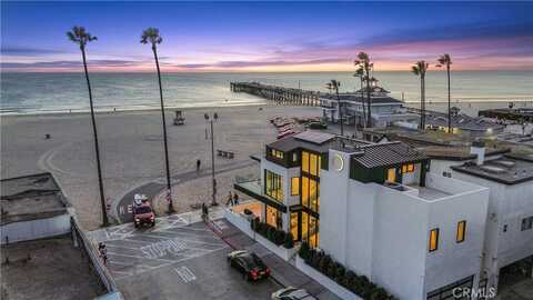 2000 W Oceanfront, Newport Beach, CA 92663