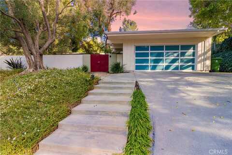 3616 Hayvenhurst Avenue, Encino, CA 91436