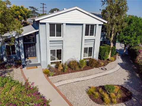 12777 Victory Boulevard, North Hollywood, CA 91606