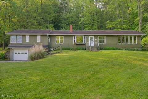 22264 Township Road 304, Coshocton, OH 43812