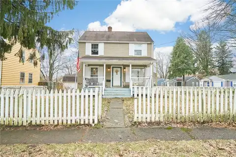 124 Washington Avenue, Cuyahoga Falls, OH 44221