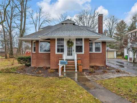 2815 Ridgewood Avenue, Alliance, OH 44601