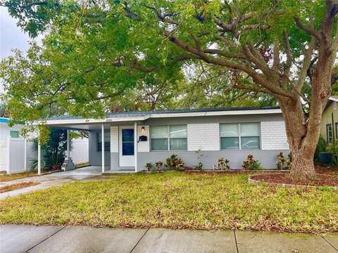 8086 28TH Avenue North, Saint Petersburg, FL 33710