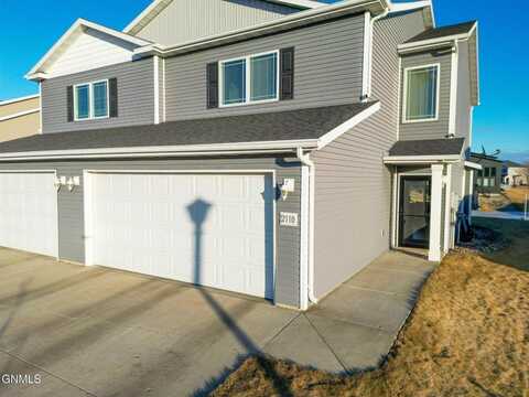 2110 Marina Road SE, Mandan, ND 58554