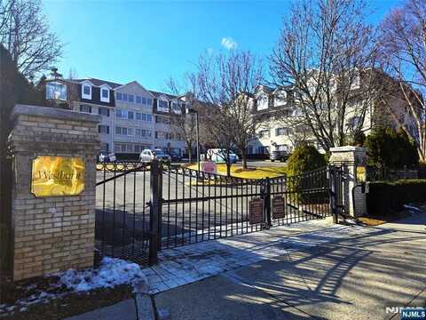 131 Clinton Place 305, Hackensack, NJ 07601