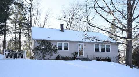 28 Giorgetti Boulevard, Rutland, VT 05701