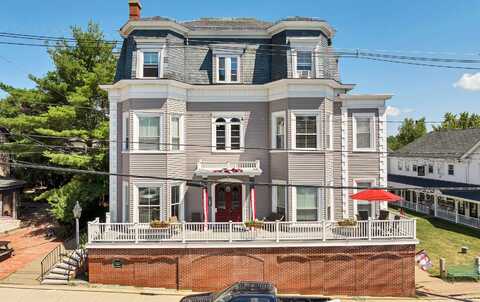 25 N Main Street, Wolfeboro, NH 03894