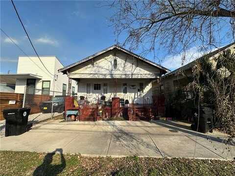 2629 UPPERLINE Street, New Orleans, LA 70115