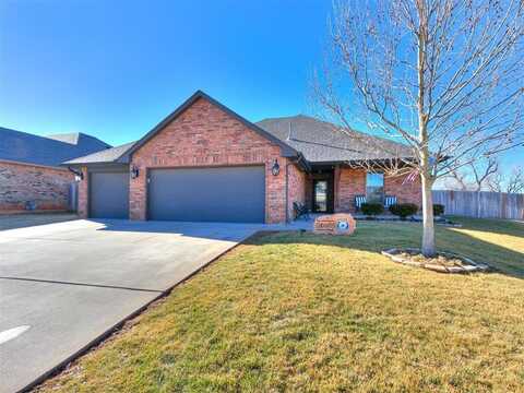 6713 Cherokee Drive, Warr Acres, OK 73132