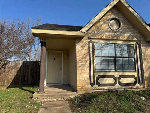 2425 Limestone Drive, Arlington, TX 76014