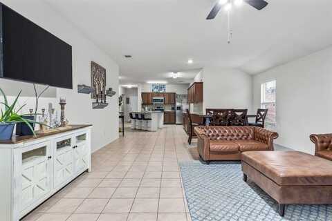 2260 Torch Lake Drive, Forney, TX 75126