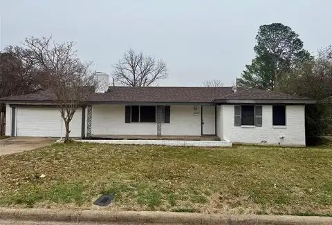 1136 Simpson Drive, Hurst, TX 76053