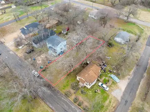 511 E Wilson Avenue, Sherman, TX 75090