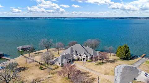 507 Chambers Point Drive, Kerens, TX 75144