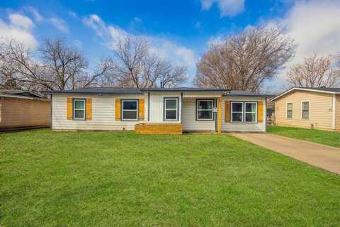 3625 Aurora Street, Haltom City, TX 76117