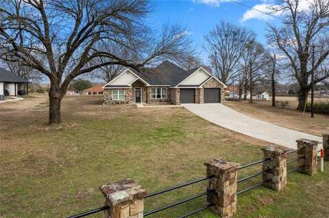 2526 Greenhill Road, Mount Pleasant, TX 75455