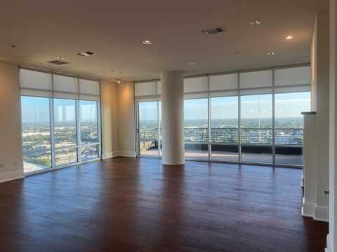 8066 Park Lane, Dallas, TX 75231