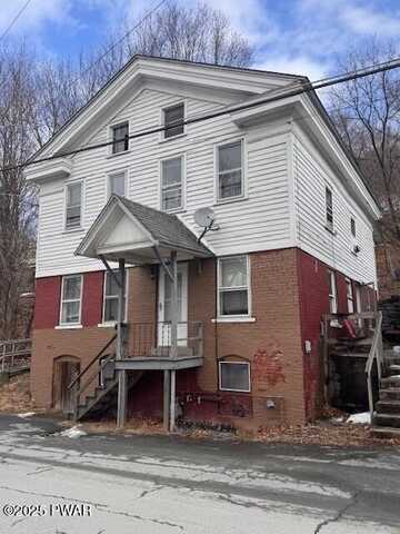 299 Riverside Drive, Honesdale, PA 18431