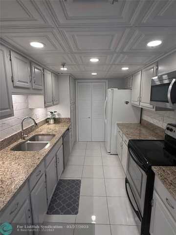 859 JEFFERY ST, Boca Raton, FL 33487
