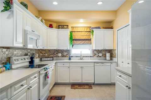 1715 Aynsley Way, Vero Beach, FL 32966