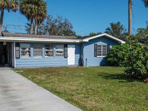 2880 1st Road, Vero Beach, FL 32968