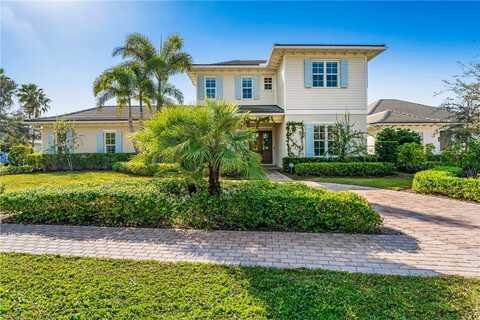221 Palm Island Lane, Vero Beach, FL 32963