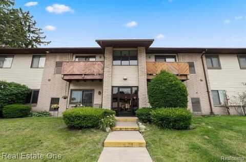 7369 MANOR Circle, Westland, MI 48185