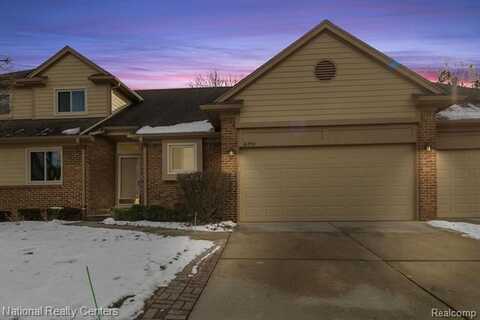 16950 COUNTRY RIDGE Lane, Macomb, MI 48044