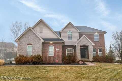 52350 FERNDALE Drive, Northville, MI 48167