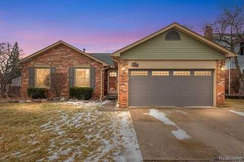 47292 MEADOWBROOK Drive, Macomb, MI 48044