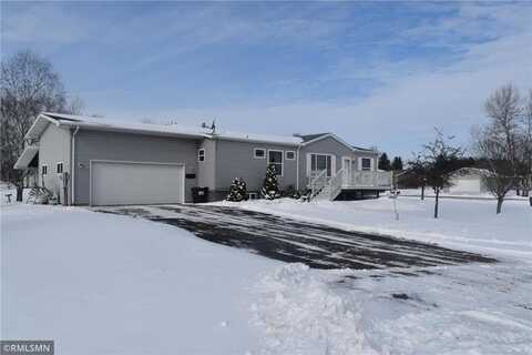 101 Sunset Lane S, Hinckley, MN 55037