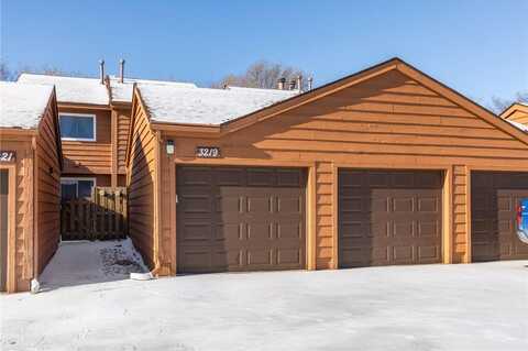 3219 Evergreen Drive, Eagan, MN 55121