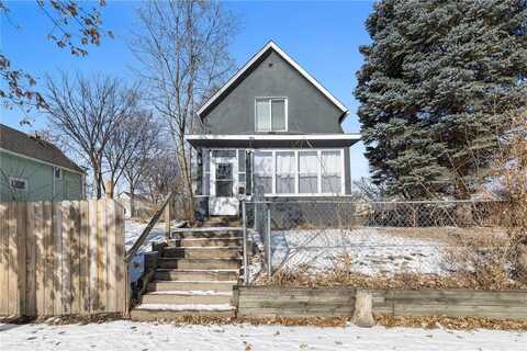 543 Charles Avenue, Saint Paul, MN 55103