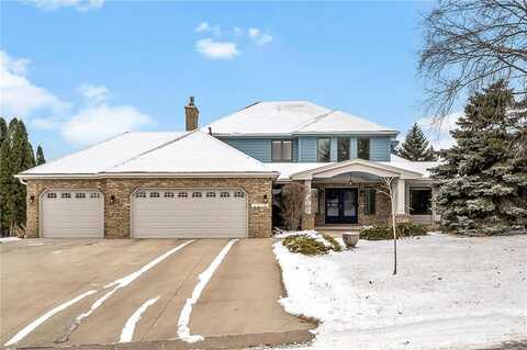 2975 Frank Street, Maplewood, MN 55109