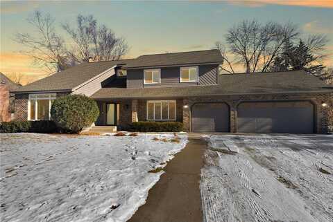 8899 Flesher Circle, Eden Prairie, MN 55347