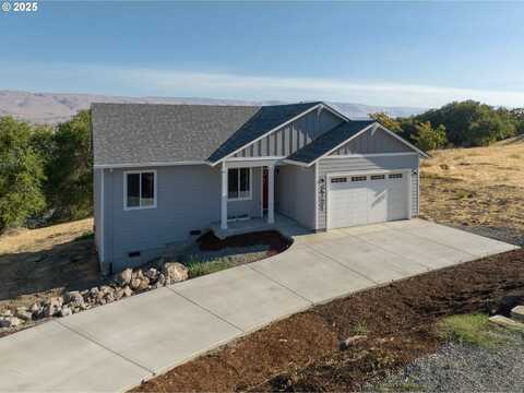 2731 E 9TH ST, The Dalles, OR 97058