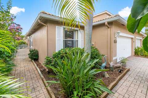 2166 Man Of War, West Palm Beach, FL 33411