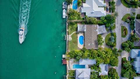 631 N Mashta Drive, Key Biscayne, FL 33149