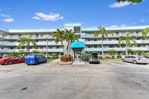 4725 Lucerne Lakes Boulevard, Lake Worth, FL 33467