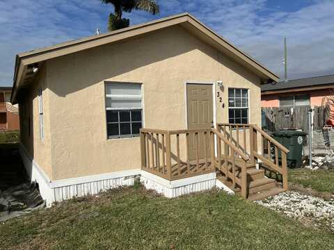 324 SW 8th Street, Belle Glade, FL 33430