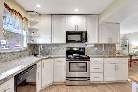30 Colonial Club Drive, Boynton Beach, FL 33435
